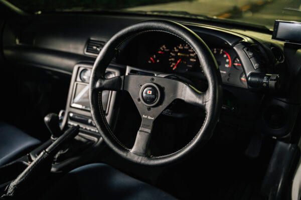 NISSAN skyline GT-R(BNR32) - Image 6